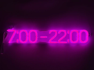Неоновая вывеска График работы 7-22 490x80 Розовый