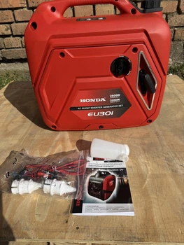 Інверторний генератор Honda EU30I 2.8/3.2 кВт