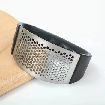 Пресс для чеснока ручной кухонный измельчитель (чеснокодавка)