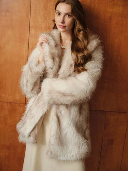Шуба Shein sz2407258902699733 M біла (100008064)