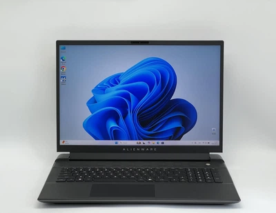 Ноутбук Dell 18" Alienware m18 r1, i7-13700HX, 32 GB, 2048 GB, NVIDIA GeForce RTX 4070, 1920x1200, IPS (IS2511175) Б/у