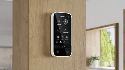 KeyPad TouchScreen белая (white) Беспроводная клавиатура с сенсорным экраном для управления системой