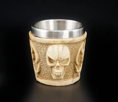 Стопка Череп из полистоуна CUP-1