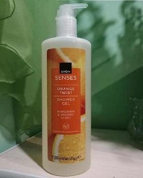 Зволожувальний гель для душу Avon Senses Соковитий апельсин Orange Twist Shower Gel с апельсином и жасмином( Orange & Jasmine Skent ) 720мл