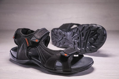 Сандалії чоловічі шкіряні Merrell Sandspur Leather Sport Black 43