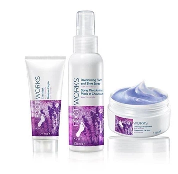 Набір для ніг 3-в-1 з екстрактом лаванди Avon Care Footworks: маска для ніг 75 мл + дезодоруючий спрей для ніг 100 мл + нічний крем-догляд для ніг 150 мл