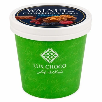 Премиум-десерт Lux Choco "Грецкий орех с клюквой и изюмом в молочном шоколаде" 200 г