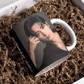 Чашка чорна хамелеон з блискітками матова Дорами Park Hyung Sik Shik Пак Хьон Сік 330 мл (КА031249)