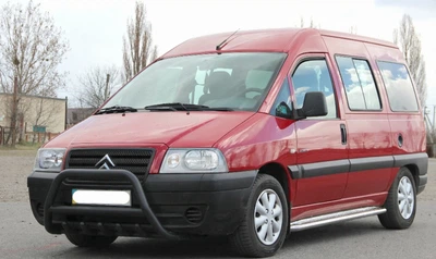 Кенгурятник WT003 Black (нерж) для Citroen Jumpy 1996-2007 рр