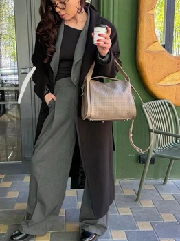 Сумка кожаная с короткими ручками ARTiS Bags 1712 4815-4222 темно-бежевая