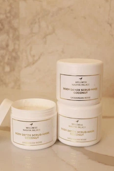 Ревіталізуюча скраб-маска для тіла Ukrainian Body Detox Scrub-Mask Coconut з ароматом кокосу 500 мл