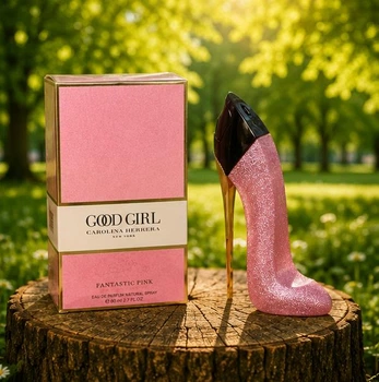 Парфуми Carolina Herrera Fantastic Pink 80 мл жіночі з кавою праліне та ваніллю квітково-східний аромат