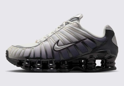 Кросівки W SHOX TL IB7705-001 38