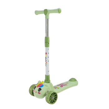 Детский самокат 3-х колесный Extreme Motion SC2619(Green) колеса PU, с музыкой и светом