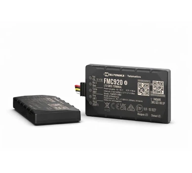 GPS Трекер Teltonika FMC920 (A/B/C)