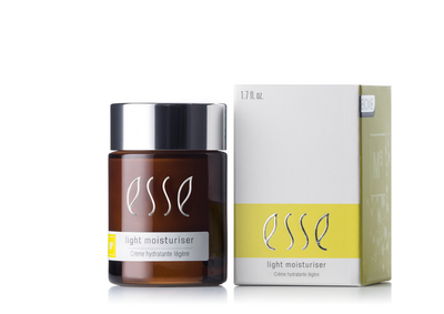 Крем легкий зволожувальний для жирної та комбінованої шкіри Esse Core Light Moisturiser M5, 50 мл