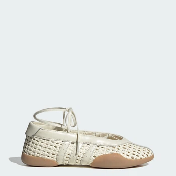Женские Балетки TAEKWONDO MEI adidas KI3582 36 (3.5 UK) белый (4068812367052)