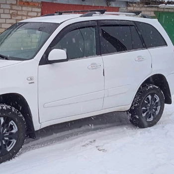Дефлекторы окон VL-Tuning на Chery Tiggo I 2006-2010 (накладные)
