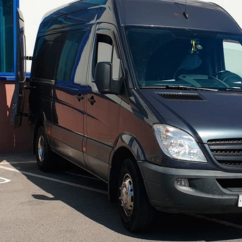 Дефлекторы окон VL-Tuning на Mercedes-Benz Sprinter (W906) 2006- (накладные)