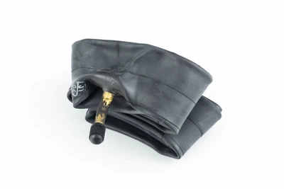 Камера 12"х1,75/2,125 с кривым ниппелем (Schrader AV) для велосипеда
