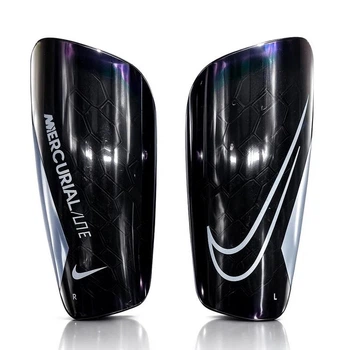 Щитки футбольные для футбола защита голени для ног на футбол Nike Mercurial черные NE-LG-CR7B
