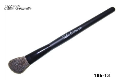 Кисть для нанесения румян и коррекции, форма скошенная MixCosmetic ворс белки 18Б-13
