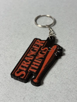 Брелок Stranger Things Очень странные дела с логотипом сериала для ключей и рюкзака 3D-печать