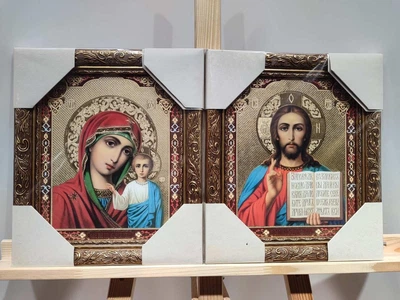 Икона Спаситель и Казанская Богородица в золотистой багетной раме 20х24 см. №236
