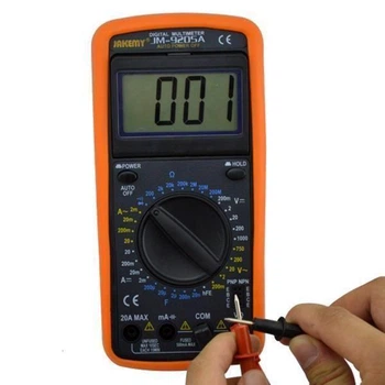 Цифровой мультиметр DT9205A с поворотным LCD-дисплеем, измерением тока до 20 А и емкостью конденсаторов