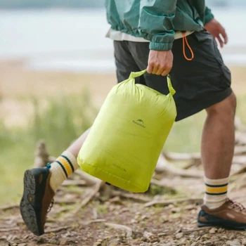 Гермомешок Naturehike CNK2550XB012 8 л водонепроницаемый для походов yellow