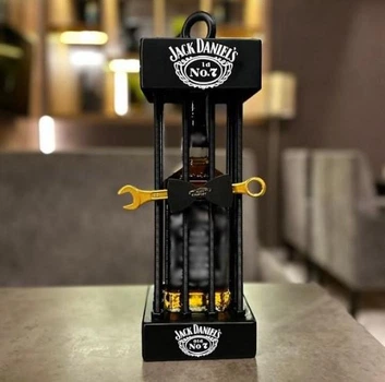 Сейф для алкоголя 0,7 л Jack Daniel's, черный, с гайками и золотым ключом, Без алкоголя, AUTO COMFORT