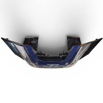 Накладка центральна між передніми фарами Nissan Sylphy (FB-NIS-SLPH-UP)