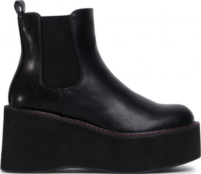 Black flat ankle boots Marisha DeeZee&CCC