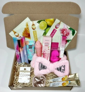 Подарочный бокс косметики на День рождения Beauty box для девушки, подруги, сестры, дочки, любимой 15 позиций