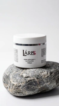 Крем для рук «Lariss» з пантенолом.