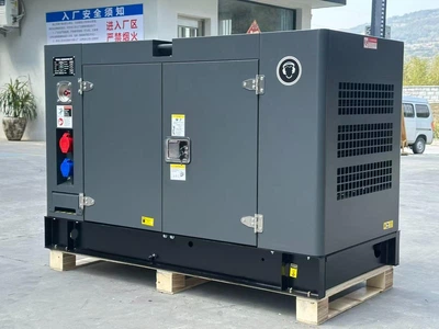 Дизельний генератор 28 кВт / 35 кВА Quanchai BQCSZ28J (380В) сірий