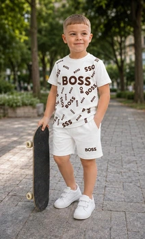 Костюм на мальчика BOSS (футболка+шорты) 110-116 см белый