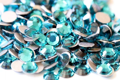 Стрази Blue Zircon ss5 (1.7-1.9 мм) 100 шт