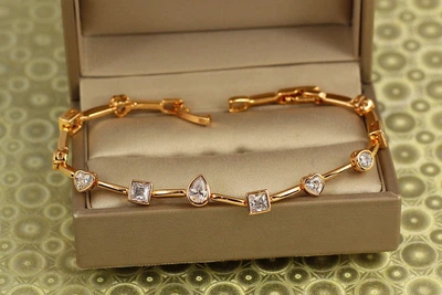 Браслет Xuping Jewelry Алфавит чувств 17 см 7 мм золотистый