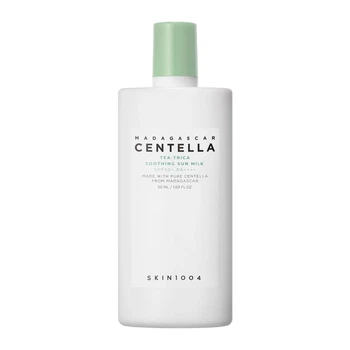 Легкое солнцезащитное молочко 50 мл SKIN1004 Madagascar Centella Tea-Trica Soothing Sun Milk SPF50+ PA++++