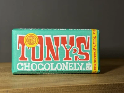 Шоколад молочный Tony's Chocolonely с карамелью, миндалем, кренделем и медом, 180г (Нидерланды)