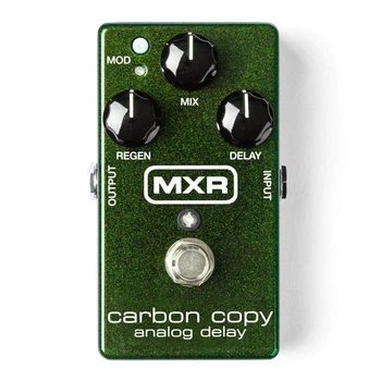 Педаль эффектов MXR Carbon Copy Analog Delay