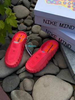 Чоловічі шльопанці Nike Mind 001 HQ4307-003 41 Solar Red