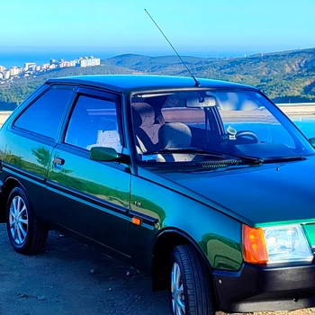 Дефлекторы окон VL-Tuning на ЗАЗ 1102 Таврия 1988-2007 хэтчбек (накладные)