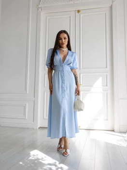 Вязаное платье Diva Larionoff 46 голубой (Diva_blue)