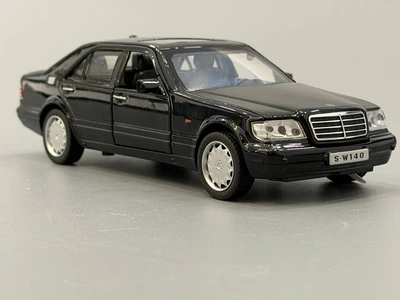Машинка TK Union Group Mercedes-Benz W140 металл 1:32 свет/звук открываются двери/капот/багажник Черная (LF-43189)