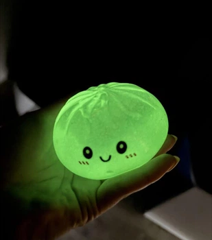 Сквиш антистресс пельмень светится в темноте гигант булочка dumpling squishy в пароварке цвет (рандом)