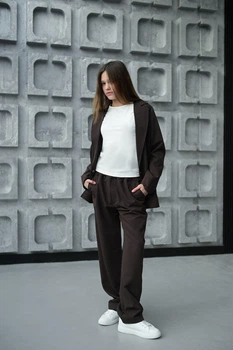 Класичний дитячий брючний костюм підлітковий для дівчинки (жакет на підкладці + штани на резинці) костюмка 152-158 шоколад (коричневий)