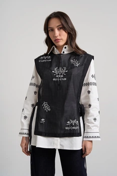 Жіноча жилетка-накидка з вишивкою RicaMare L-XL Чорний (RM4325-26DJ---3251)