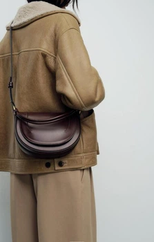 Сумка Zara через плечо бордовая